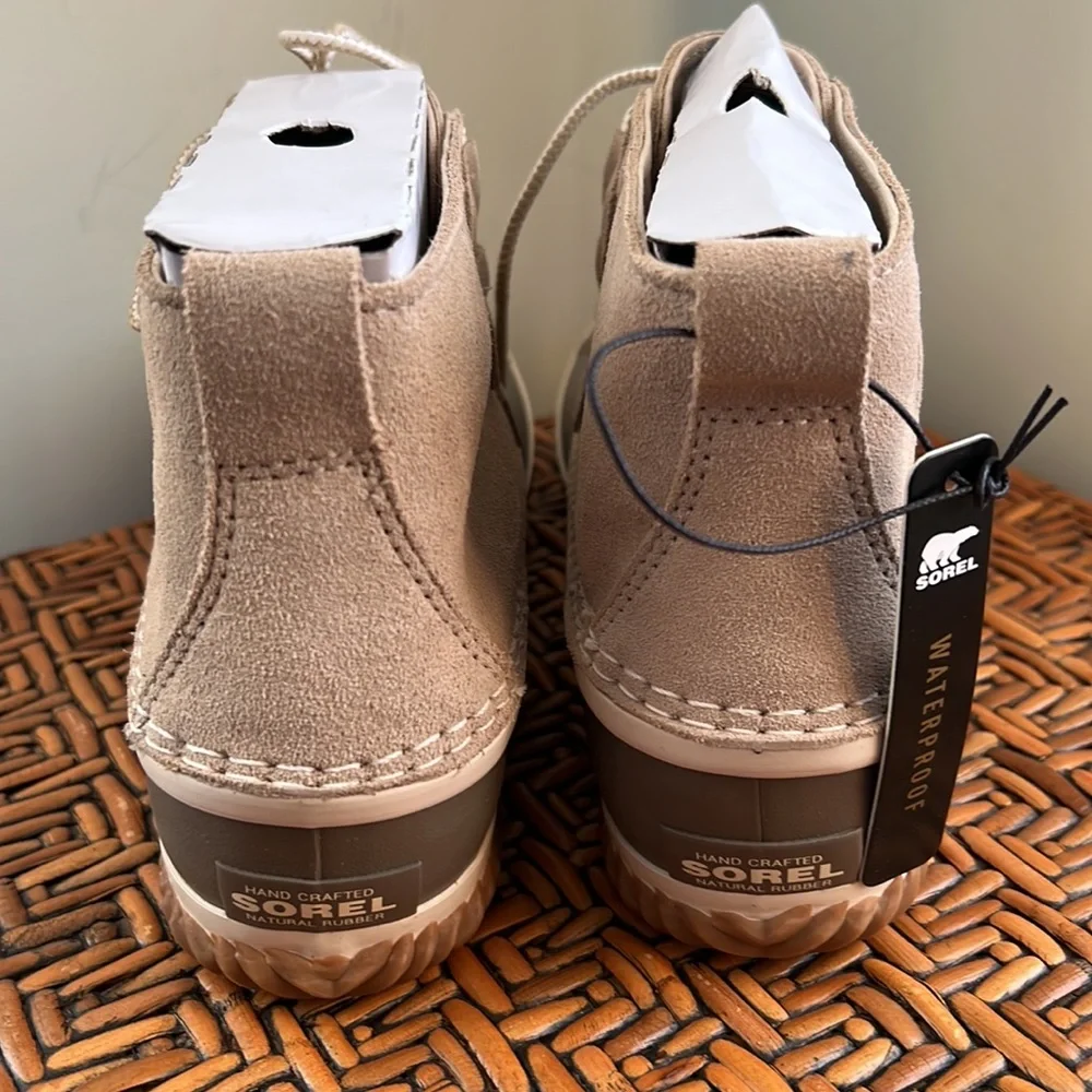 Sorel™️ Out N About boots WATERPROOF 💦boots - Picture 6 of 7